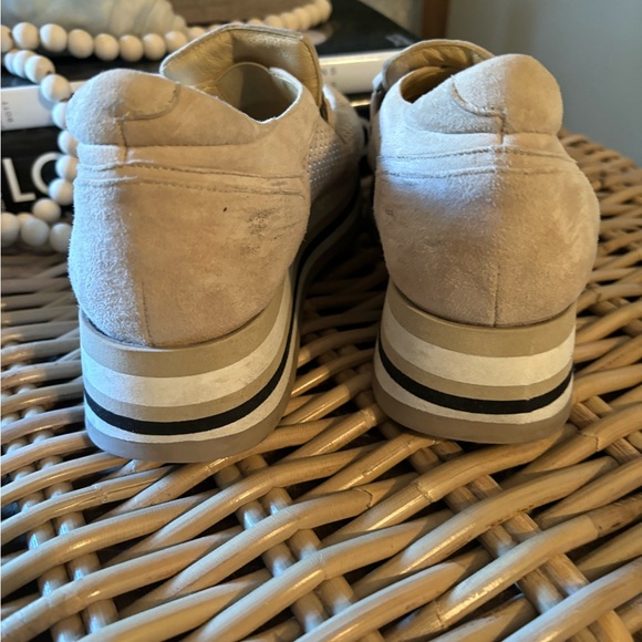 Soft Waves suede loafer - Picture 3 of 5